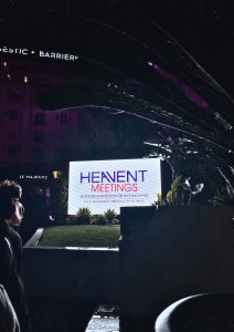 Devanture Heavent Meetings Cannes 2024, où était présent le Carré Fourvière